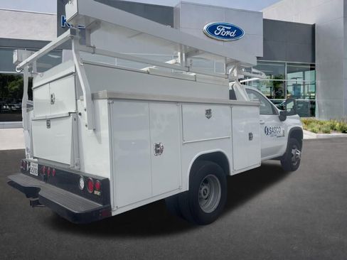 Used 2020 Chevrolet Silverado 3500 LT image 3