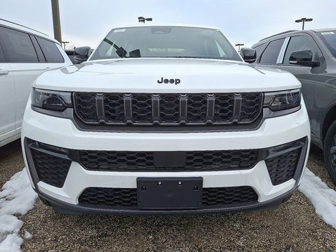 New 2026 Jeep Grand Cherokee Limited w/ Limited Altitude Package image 2