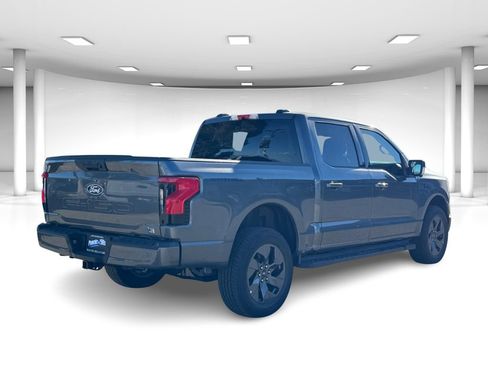 Used 2025 Ford F150 Lightning Flash AWD/4WD image 4