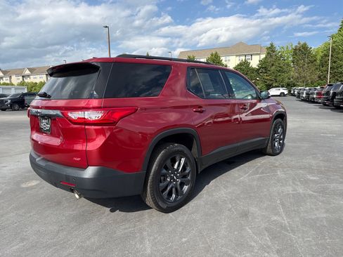 Used 2020 Chevrolet Traverse RS w/ LPO, Floor Liner Package FWD image 3