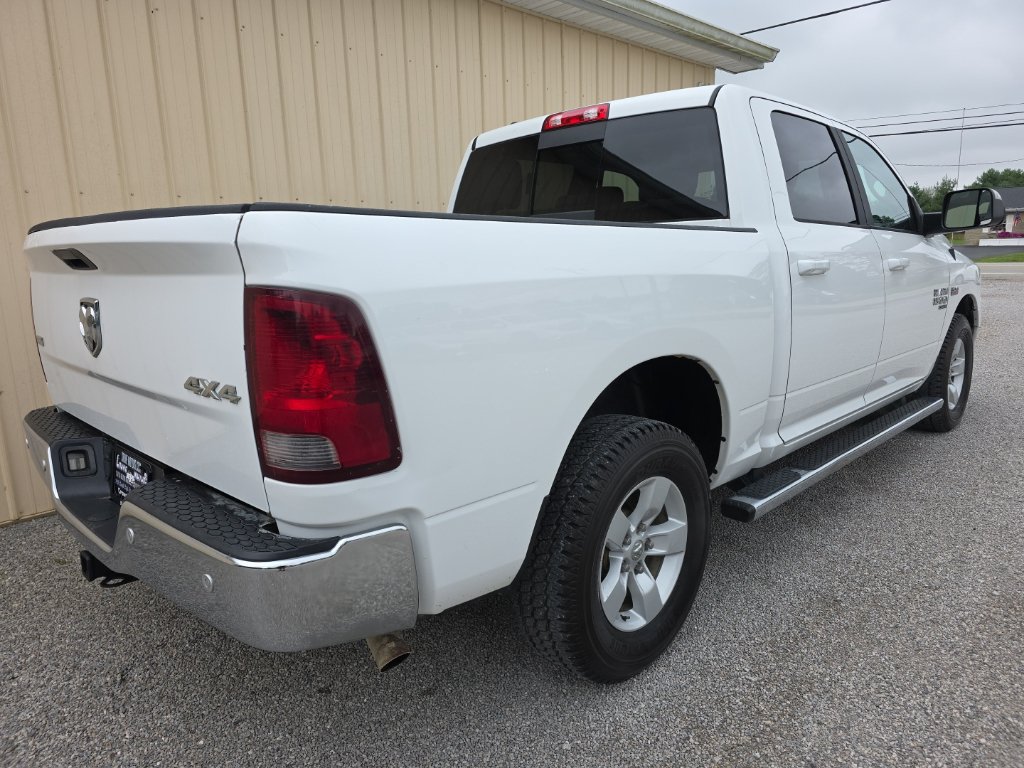 Used 2019 RAM 1500 Classic SLT AWD/4WD image 5