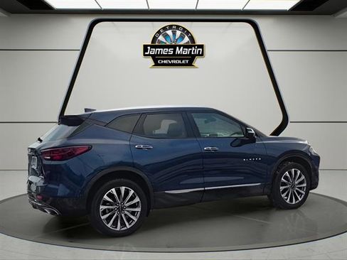 Certified 2023 Chevrolet Blazer Premier image 6