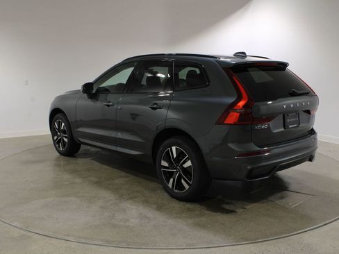 New 2026 Volvo XC60 B5 Core w/ Climate Package AWD/4WD image 3