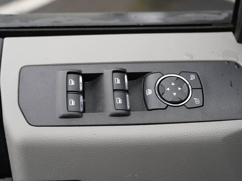 Used 2021 Ford F350 XL w/ Power Equipment Group image 25