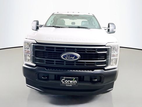 New 2026 Ford F350 XL image 4