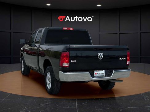 Used 2024 RAM 1500 Classic SLT AWD/4WD image 4