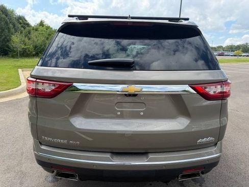 Used 2020 Chevrolet Traverse High Country AWD/4WD image 5