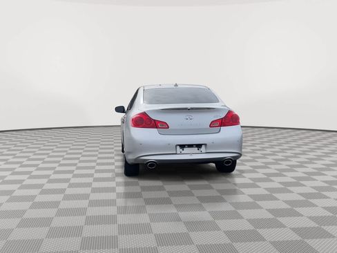 Used 2013 INFINITI G37 x w/ Premium Pkg image 7