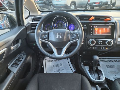Used 2017 Honda Fit EX image 10