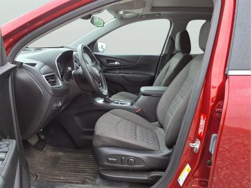 Used 2024 Chevrolet Equinox LT FWD image 13