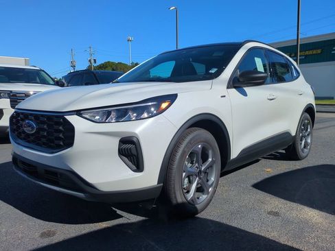 New 2026 Ford Escape ST-Line w/ Tech Pack #1 image 8