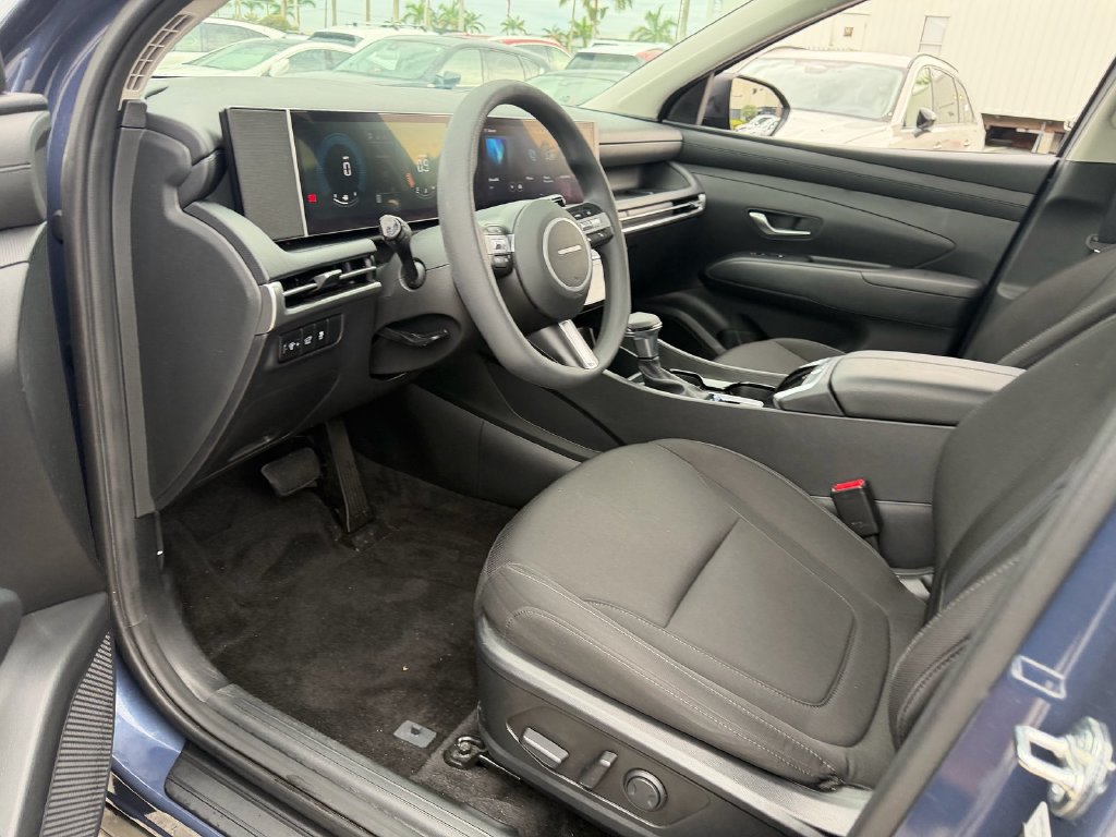 Used 2025 Hyundai Tucson SEL FWD image 11