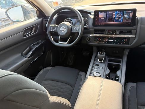 Used 2026 Nissan Pathfinder S AWD/4WD image 20