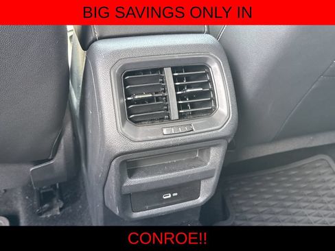 Used 2023 Volkswagen Taos SE FWD image 24