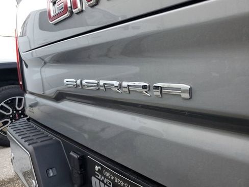 New 2026 GMC Sierra 1500 SLT w/ SLT Premium Plus Package image 8