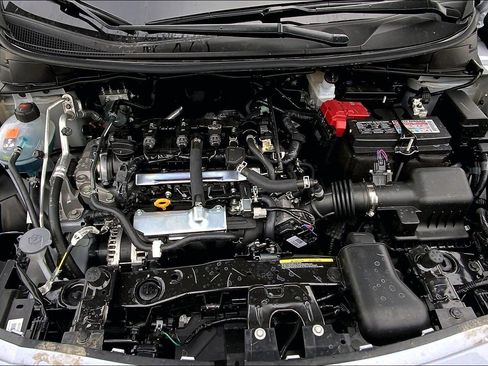 New 2025 Nissan Versa SV image 12