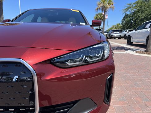 Certified 2023 BMW i4 eDrive35 RWD image 6