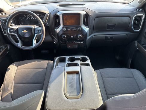 Used 2022 Chevrolet Silverado 1500 LT AWD/4WD image 25