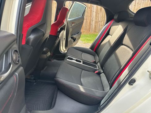 Used 2019 Honda Civic Type R image 19