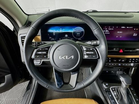 Certified 2024 Kia Seltos EX AWD/4WD image 11