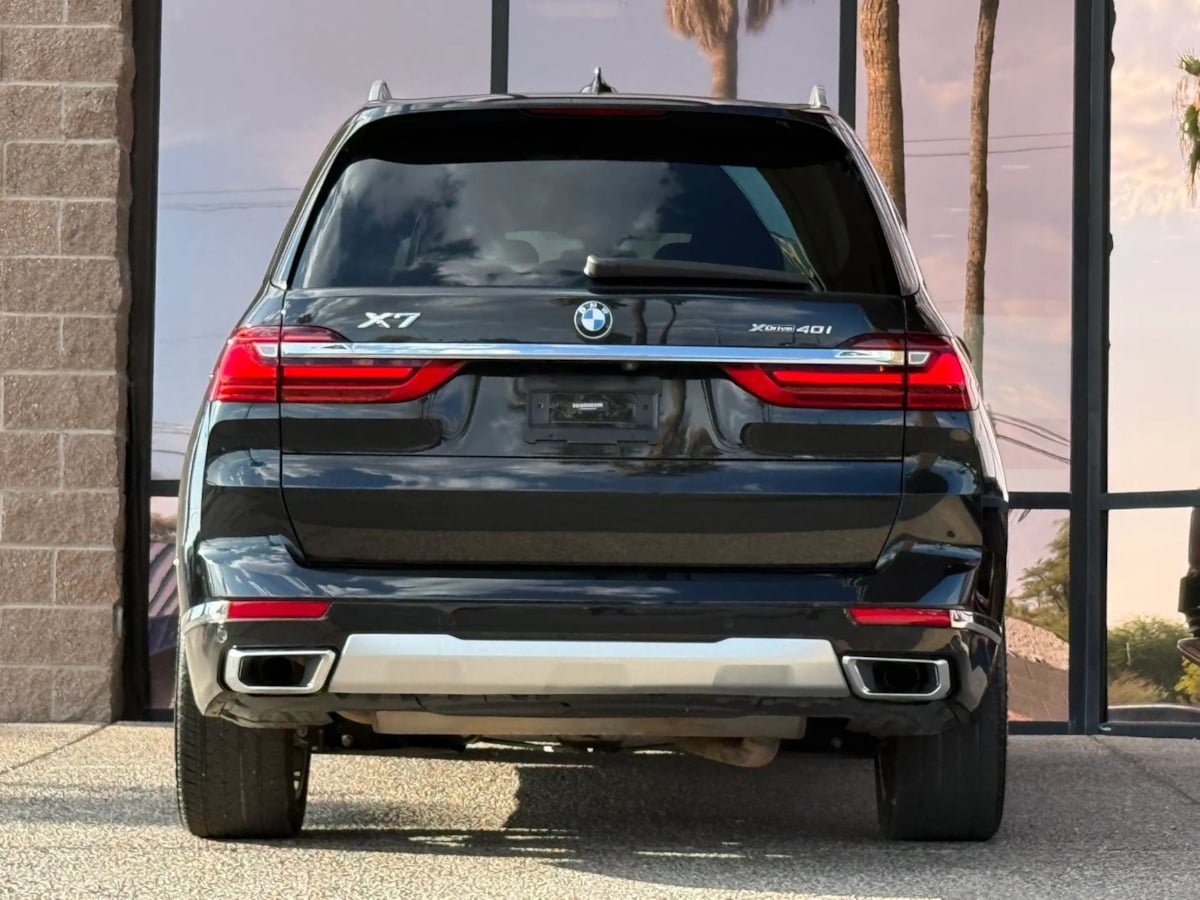 Used 2020 BMW X7 xDrive40i w/ Cold Weather Package AWD/4WD image 10