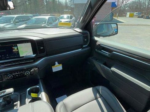 Used 2026 Chevrolet Silverado 1500 LT Trail Boss w/ LT Trail Boss Premium Package AWD/4WD image 28