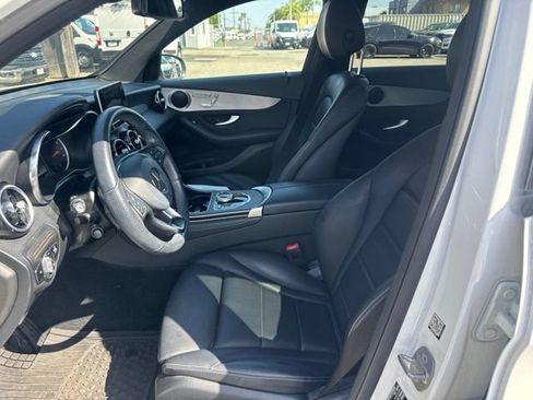 Used 2019 Mercedes-Benz GLC 300 image 9