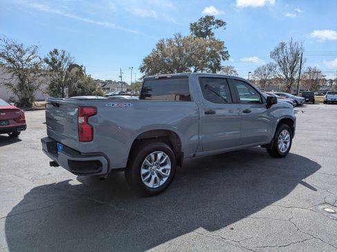 Used 2025 Chevrolet Silverado 1500 Custom image 22