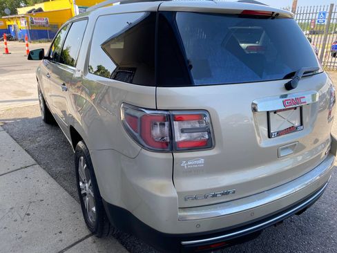 Used 2014 GMC Acadia SLT AWD/4WD image 2