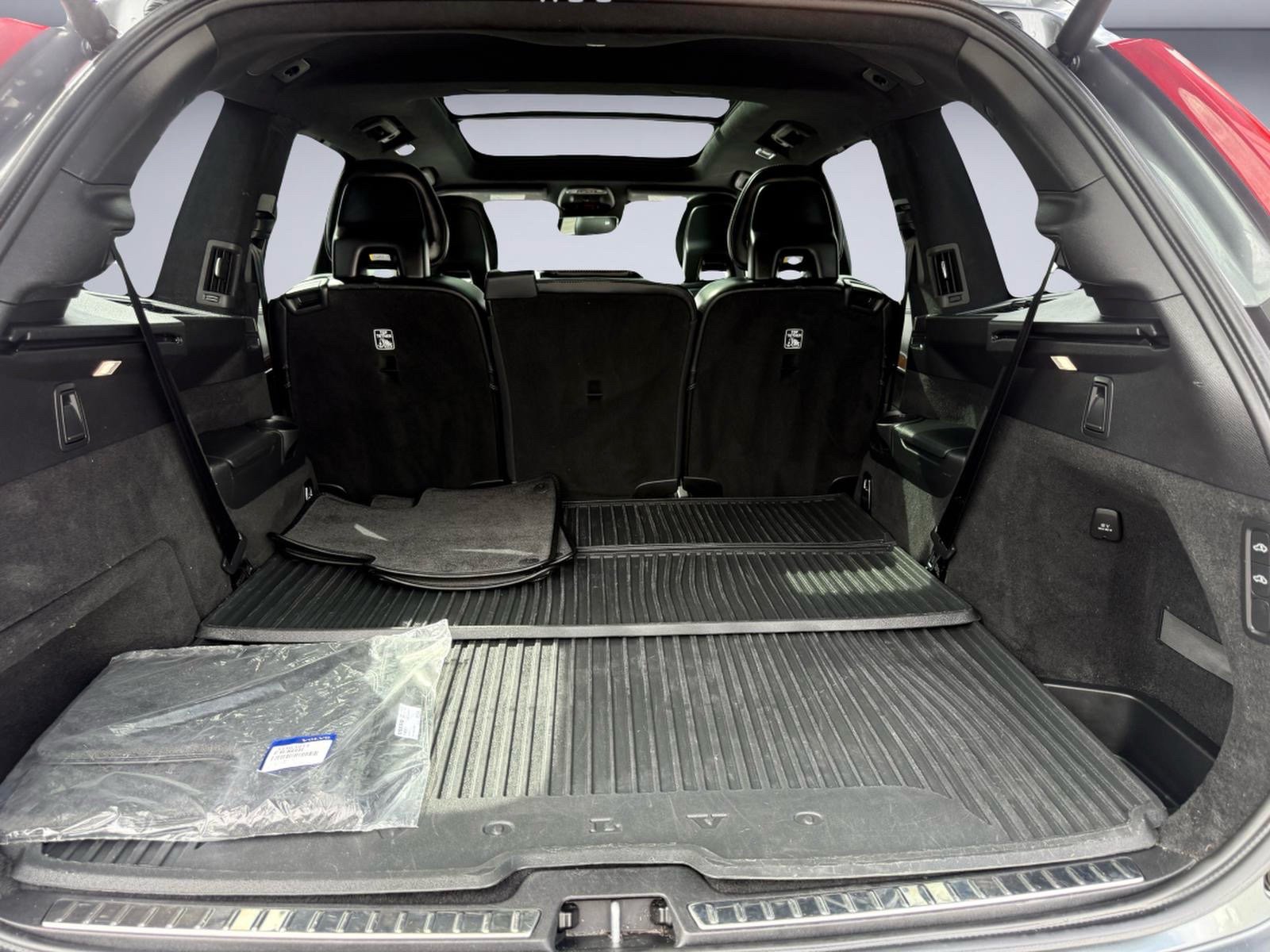 Used 2018 Volvo XC90 T8 Inscription w/ Luxury Package AWD/4WD image 7