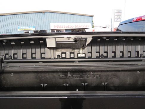 Used 2022 RAM 3500 Big Horn w/ Level A Equipment Group image 7