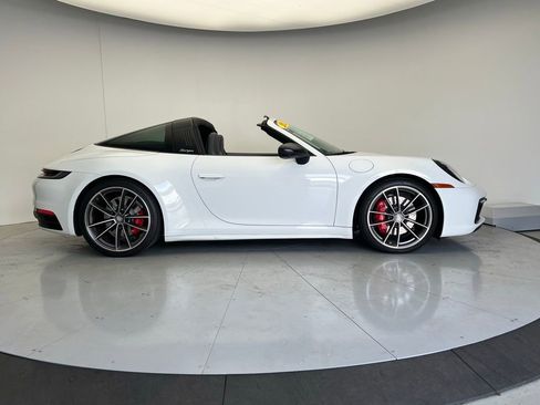 Used 2021 Porsche 911 Targa 4S image 23