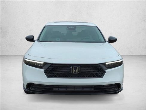 Used 2025 Honda Accord SE image 7