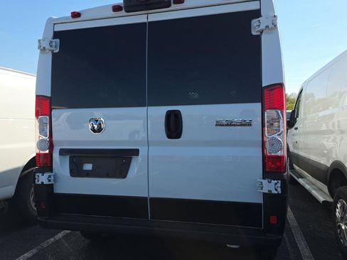Used 2025 RAM ProMaster 2500 w/ U-Haul Equipment Group FWD image 5