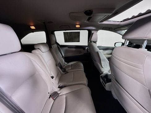 Used 2019 Honda Odyssey Touring image 30