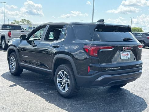 New 2027 GMC Terrain Elevation w/ Technology Package II AWD/4WD image 10