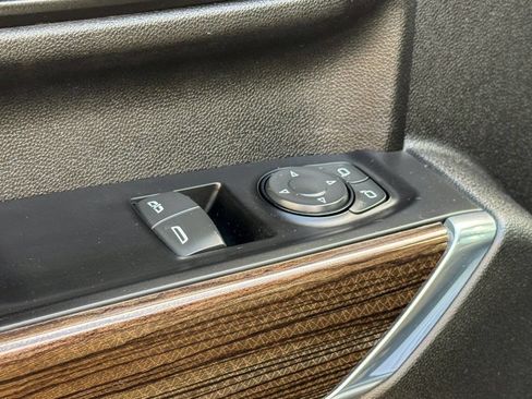 Used 2022 Chevrolet Silverado 3500 LT w/ Convenience Package image 28