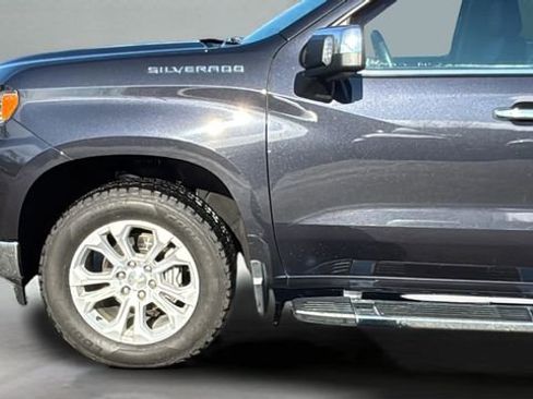 Used 2022 Chevrolet Silverado 1500 LTZ image 29