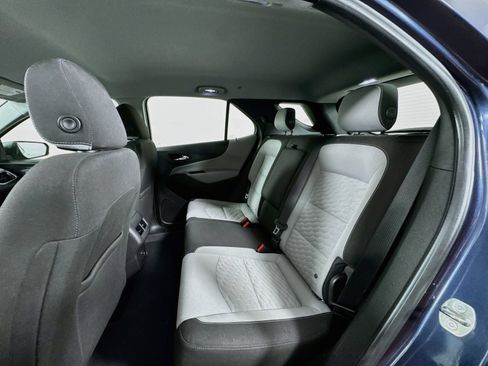 Used 2019 Chevrolet Equinox LS AWD/4WD image 19