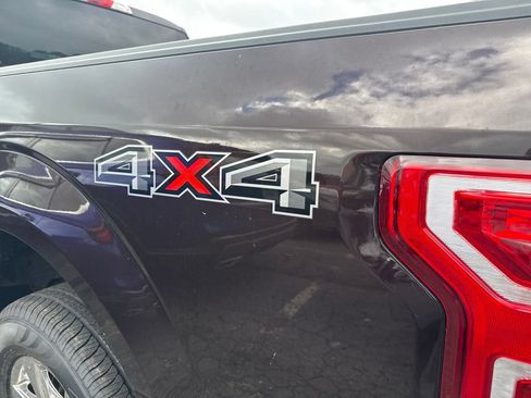 Used 2019 Ford F150 XLT w/ Equipment Group 302A Luxury AWD/4WD image 3