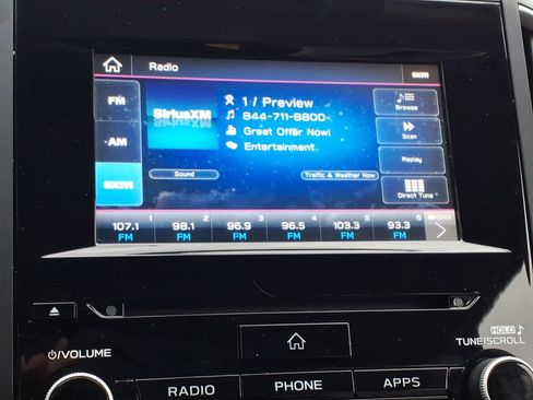 Used 2021 Subaru Forester Premium image 20