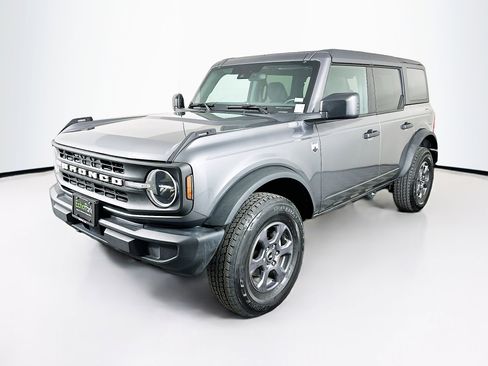 Used 2025 Ford Bronco Big Bend image 3