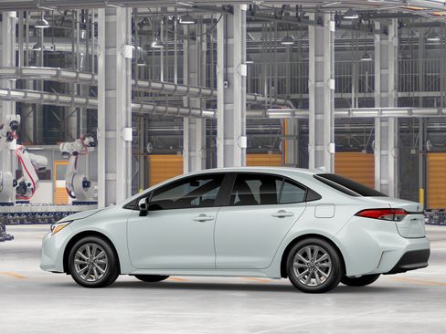 New 2026 Toyota Corolla LE w/ LE Premium Package FWD image 5