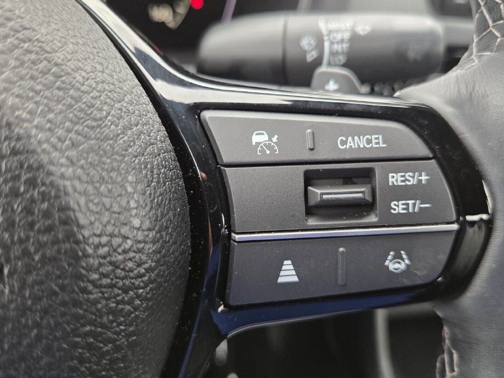 Used 2025 Honda Civic Sport image 26