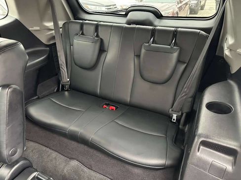 Used 2010 Toyota Highlander SE image 24