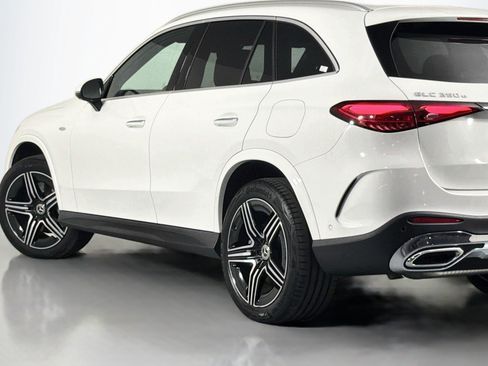 Certified 2025 Mercedes-Benz GLC 350e 4MATIC image 16