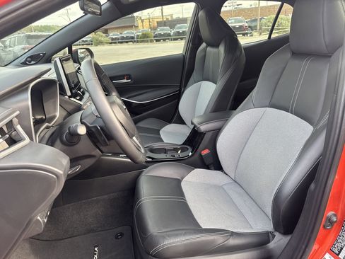Used 2023 Toyota Corolla XSE image 25