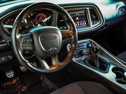 Used 2019 Dodge Challenger R/T w/ Blacktop Package image 13