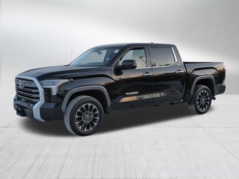 Used 2023 Toyota Tundra Limited image 3