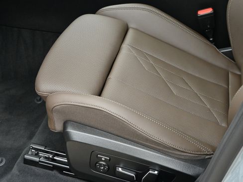 Used 2026 BMW X3 xDrive30 w/ Premium Package AWD/4WD image 30